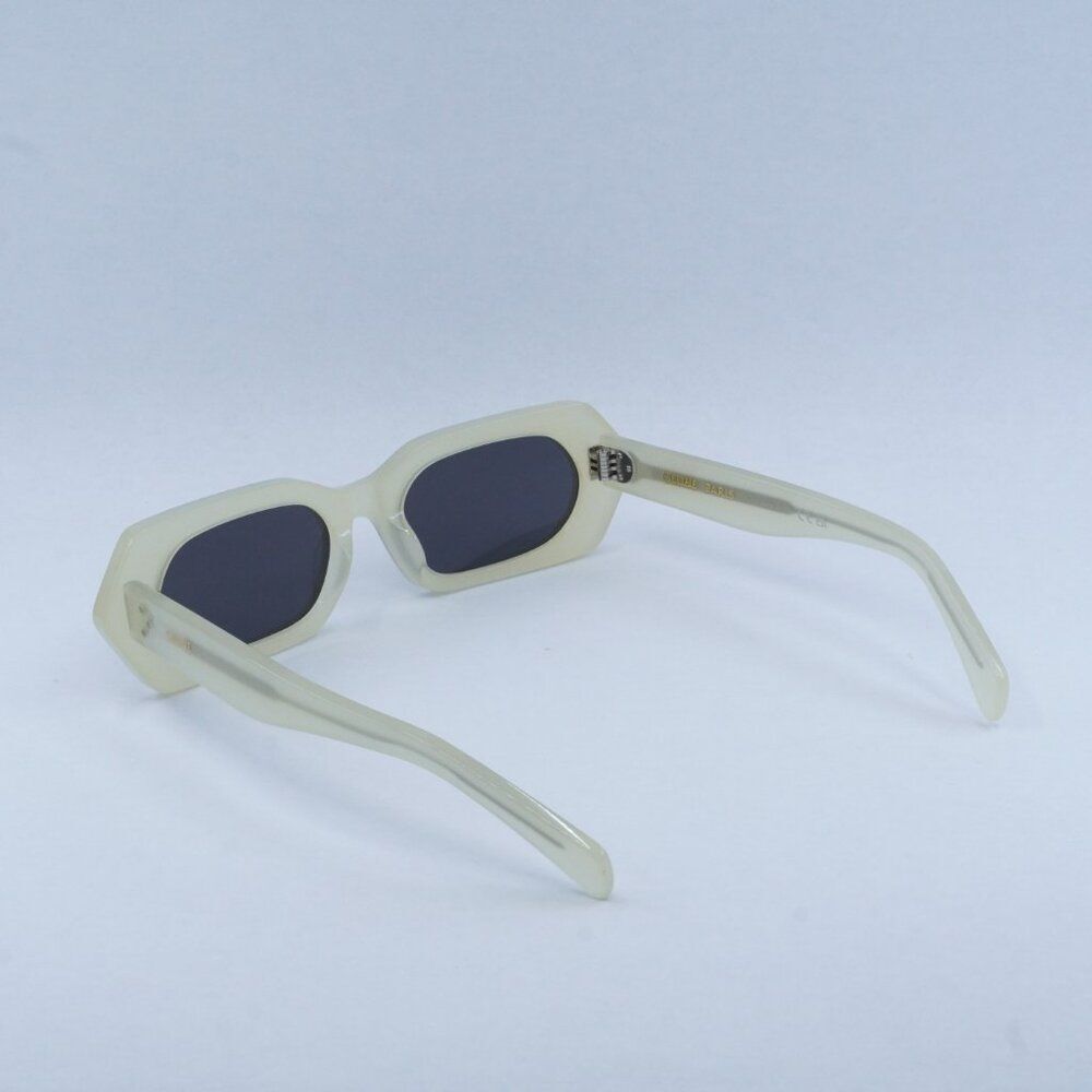 🕶️ New Celine CL40243I 39A Sunglasses -Opal Vanilla Frame, Smoke Lenses - Picture 5 of 11